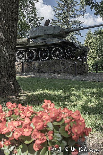 Baligród, pomnik, czołg